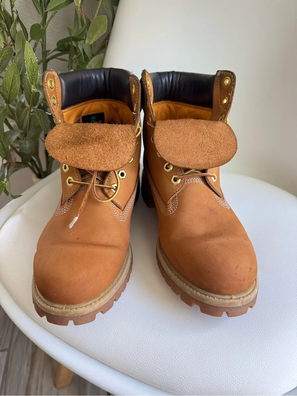 Timberland 6-Inch Premium Waterproof Boots Wheat Nubuck Size 9.5M 10061 Classic